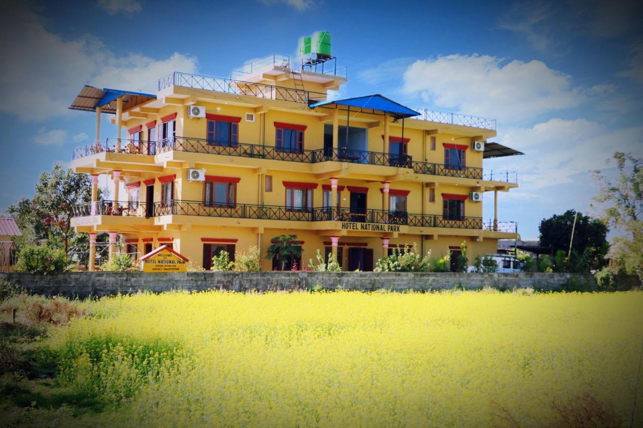Hotel National Park Sauraha- Homely Stay And Peaceful Location With Jungle Safari Arrangements Exterior foto